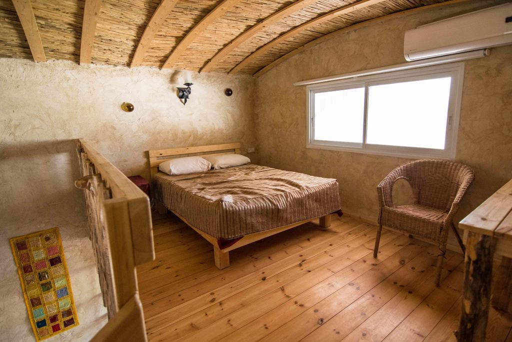Kfar Hanokdim - Glamping & Camping Арад Стая снимка
