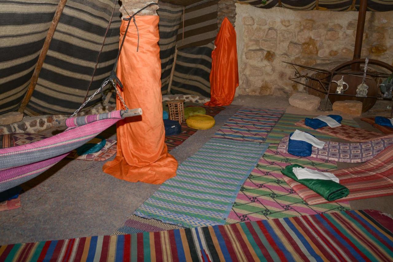 Kfar Hanokdim - Glamping & Camping Арад Екстериор снимка