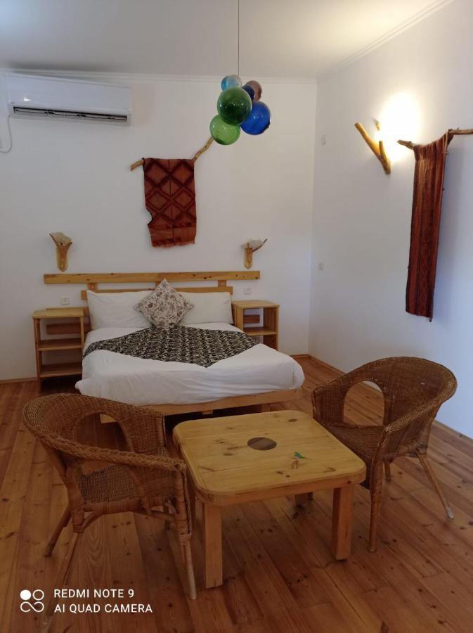 Kfar Hanokdim - Glamping & Camping Арад Екстериор снимка