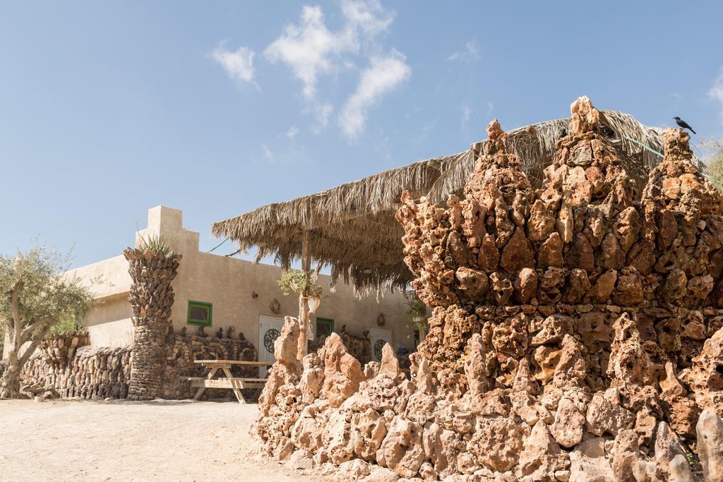 Kfar Hanokdim - Glamping & Camping Арад Екстериор снимка